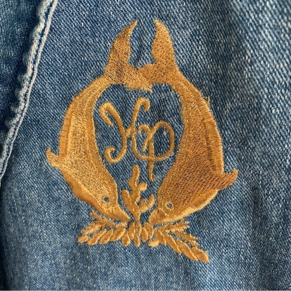 Vintage Women’s Denim Blue Jean Jacket Dolphins Logo Opal Hot Topic Size Medium - Picture 6 of 7